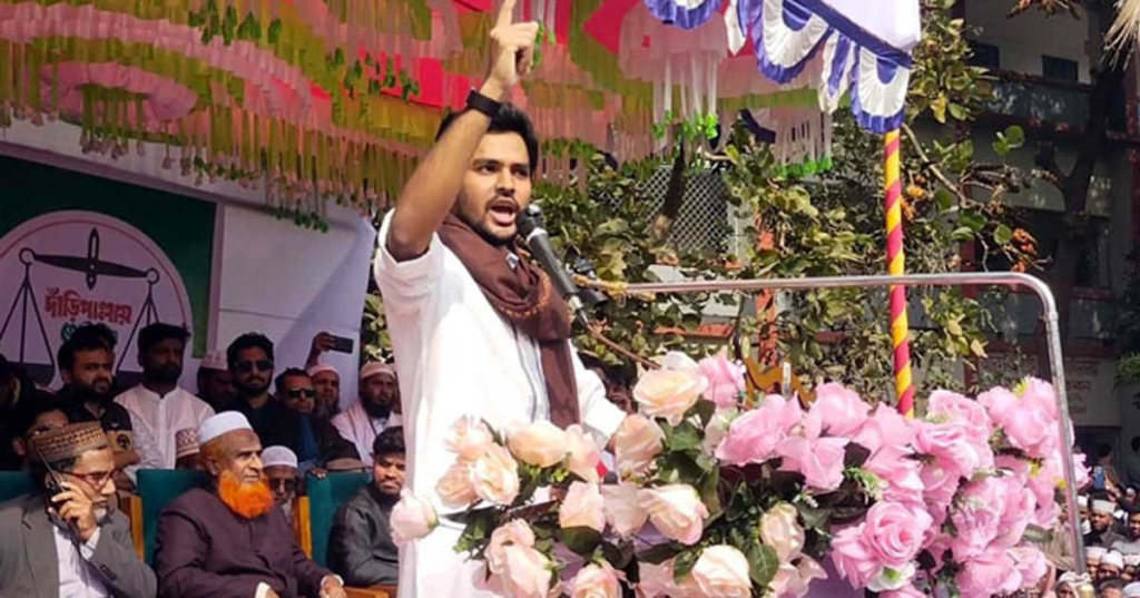 আওয়ামী লীগকে পুনর্বাসন করলে বিএনপি আবারও বিপদে পড়বে: আসিফ মাহমুদ