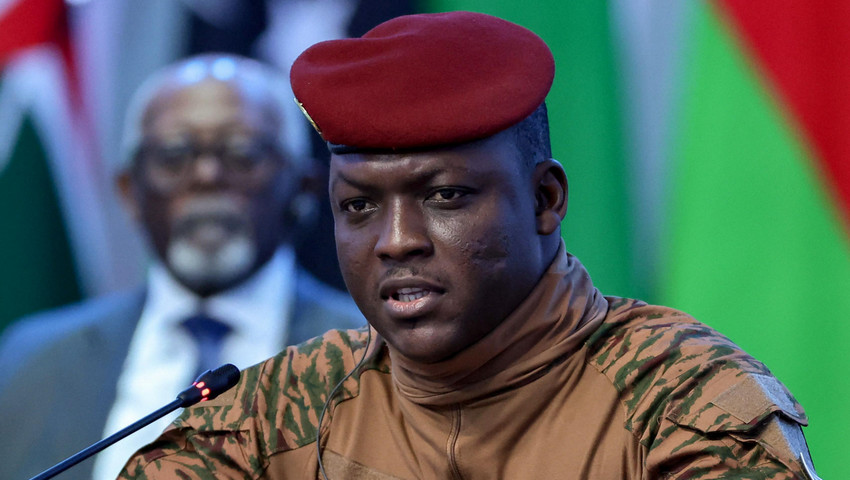 বুরকিনা ফাসোর প্রেসিডেন্টকে হত্যার ষড়যন্ত্র; রুখে দিলো গোয়েন্দা সংস্থা