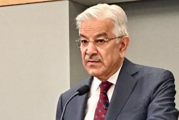 নেতানিয়াহুকে ‘অপহরণ’ করতে আমেরিকার প্রতি পাকিস্তানের প্রতিরক্ষামন্ত্রীর আহ্বান