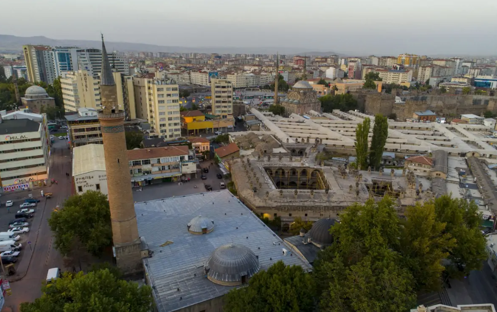 ৯০০ বছরের পুরোনো মাদরাসার সন্ধান মিলেছে তুরস্কে