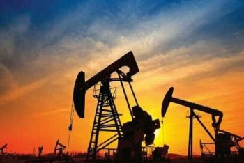 পাকিস্তানে মিলল তেল-গ্যাসের বিশাল মজুতের সন্ধান