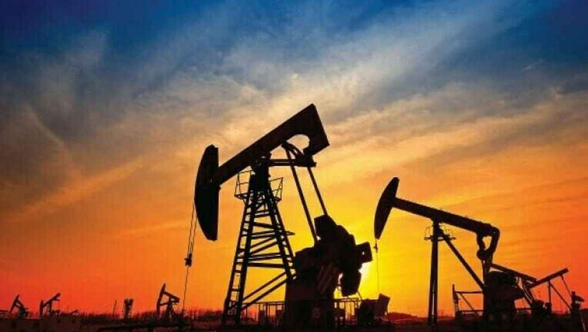 পাকিস্তানে মিলল তেল-গ্যাসের বিশাল মজুতের সন্ধান