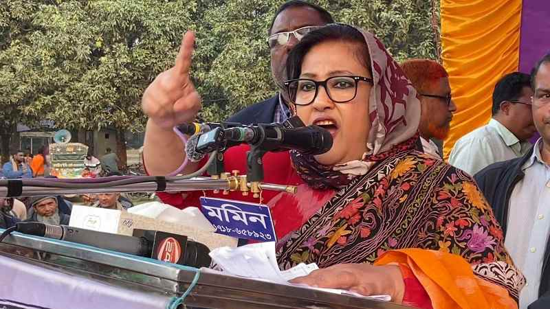 জামায়াতের কেউ ভোট চাইতে বাসায় গেলে ৯৯৯ এ কল দিয়ে ধরিয়ে দিন: পাপিয়া