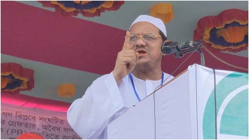 বেপর্দা নারীদের পাশে বসিয়ে সেলফি তোলেন জামায়াত আমির: মুফতী রেজাউল করিম