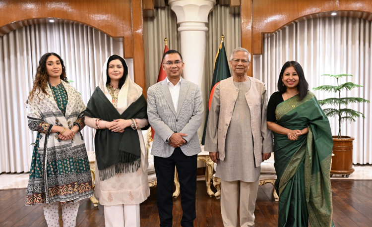 প্রধান উপদেষ্টার সঙ্গে তারেক রহমানের সৌজন্য সাক্ষাৎ