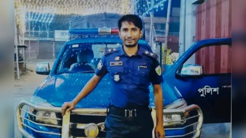 আগস্টে শিশু হোসাইনসহ ৯ জনকে খুন করে জুলাই সন্ত্রাসী এসআই সন্তোষ