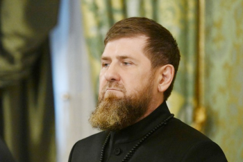 রমজান কাদিরভকে অপহরণ করতে যুক্তরাষ্ট্রকে আহ্বান জেলেনস্কির