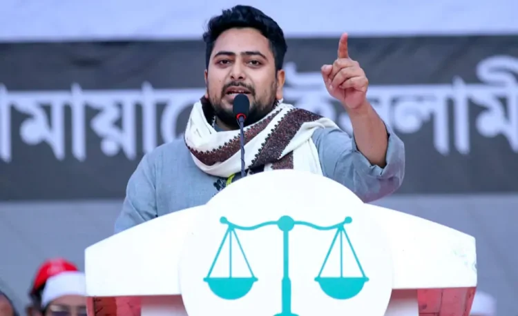 নতুন স্বৈরাচারকে ক্ষমতায় বসাতে চাই না: নাহিদ ইসলাম
