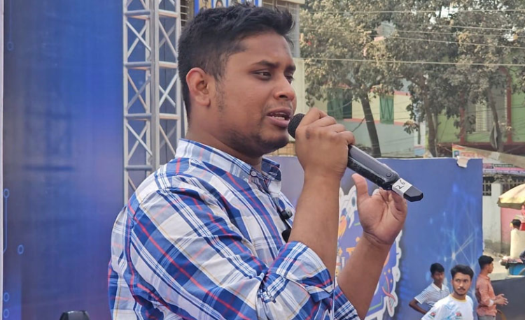 এবার ভোট দেবো ভারতীয় আধিপত্যবাদের বিরুদ্ধে: হাসনাত আবদুল্লাহ