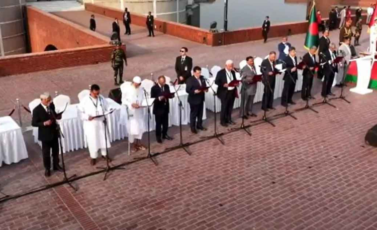 মন্ত্রী ও প্রতিমন্ত্রী হিসেবে শপথ নিলেন ৪৯ জন