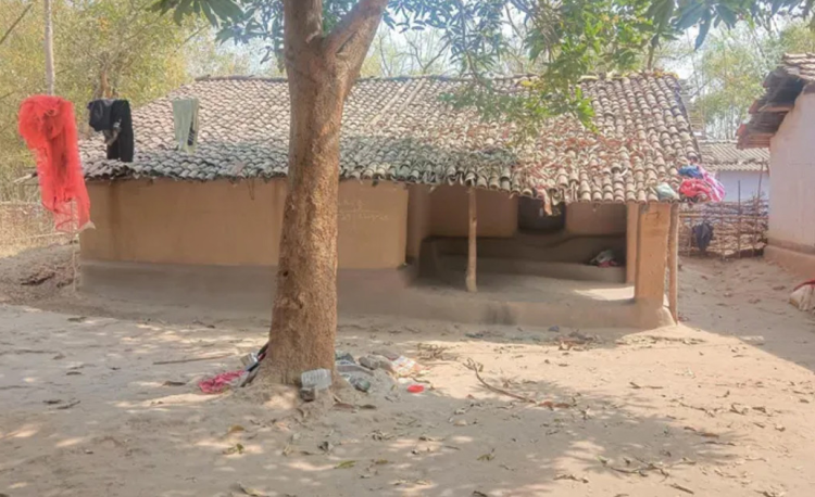 ভারতে ডাইনি অপবাদে মা ও ১০ মাসের শিশুকে পুড়িয়ে হত্যা