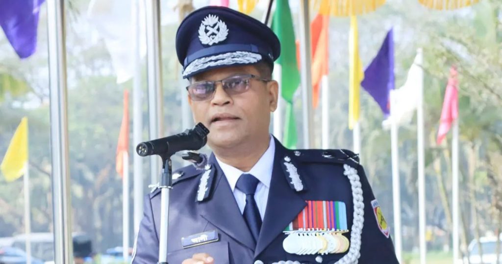 পুলিশের আইজিপির পদে বসানো হলো আলী হোসেন ফকিরকে