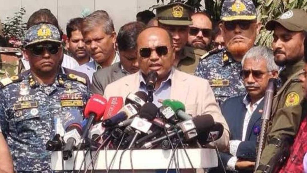 আন্দোলনকারীরা রাষ্ট্র-জনগণের বিরুদ্ধে অবস্থান নিয়েছে : বন্দর চেয়ারম্যান