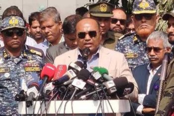 আন্দোলনকারীরা রাষ্ট্র-জনগণের বিরুদ্ধে অবস্থান নিয়েছে : বন্দর চেয়ারম্যান