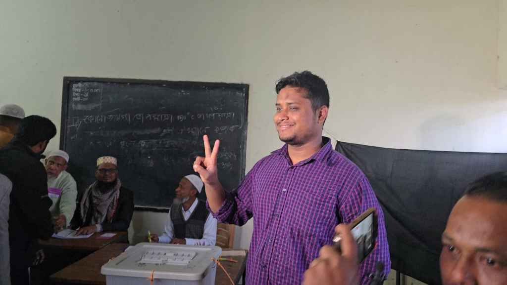 বেসরকারিভাবে নির্বাচিত হাসনাত আবদুল্লাহ