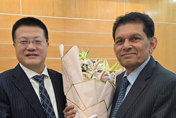 বাংলাদেশের সঙ্গে সম্পর্কে তৃতীয় দেশের হস্তক্ষেপ মানবে না বেইজিং: চীনা রাষ্ট্রদূত