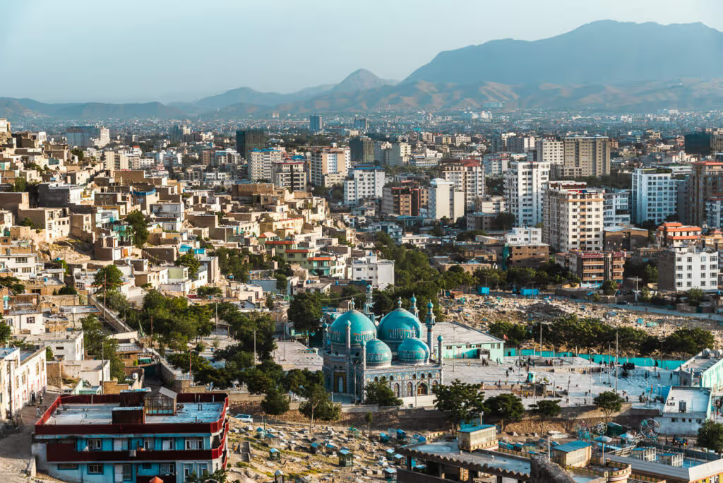 আফগানিস্তানকে স্বীকৃতি দিতে যাচ্ছে ইরান