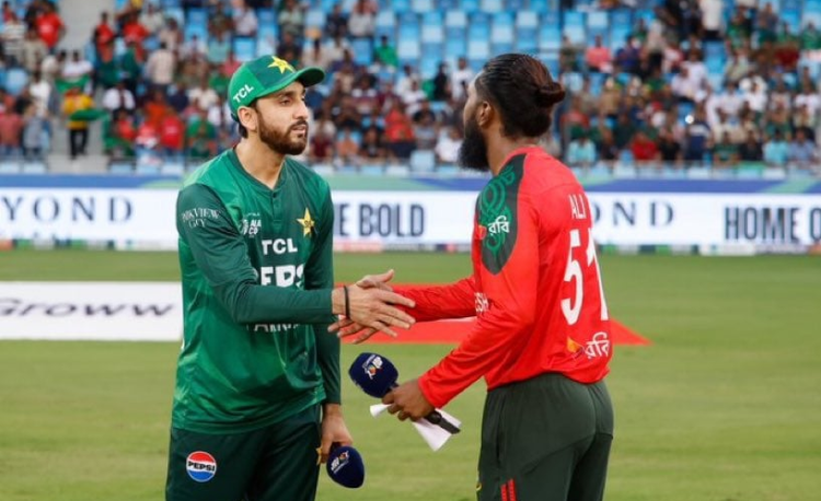 বাংলাদেশের পাশে থেকে বিশ্বকাপে ভারত ম্যাচ বয়কট করলো পাকিস্তান