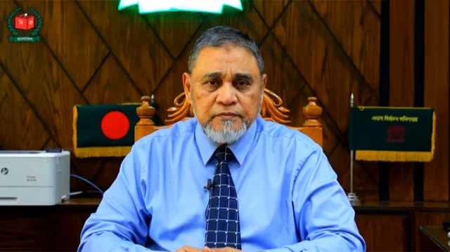 জয়-পরাজয় মেনে নিয়ে উৎসবমুখর পরিবেশে ভোট দেওয়ার আহবান সিইসির