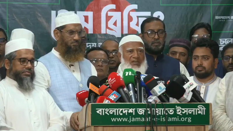 হামলা-অগ্নিসংযোগ যদি বন্ধ না হয়, যেকোনো সিদ্ধান্ত নিতে বাধ্য হবো: জামায়াত আমির