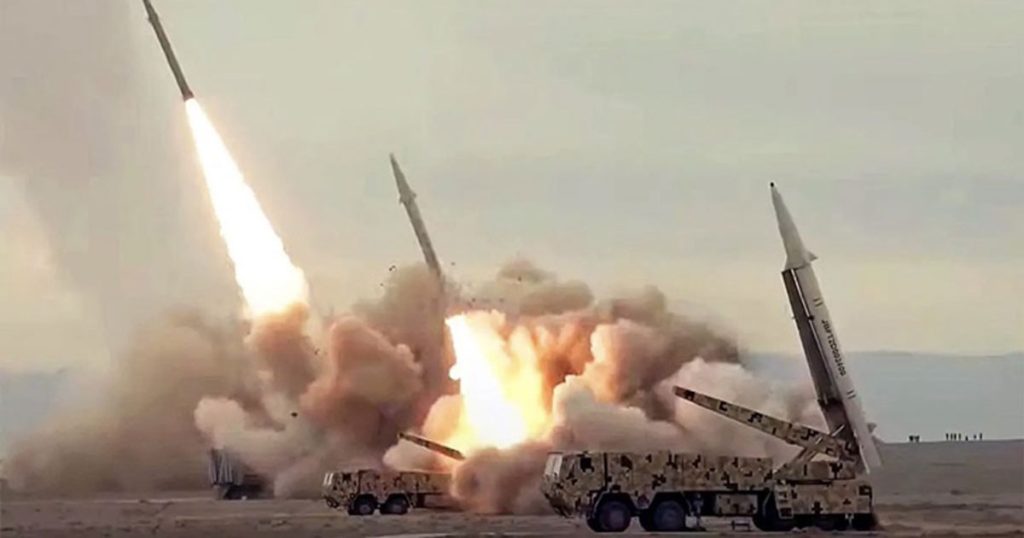 নেতানিয়াহুর কার্যালয়ে ক্ষেপণাস্ত্র হামলা