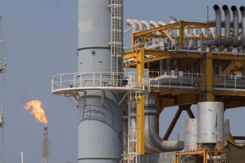 ইরান–কাতার গ্যাস স্থাপনায় হামলা, তেলের দাম আবারও ১১০ ডলার ছাড়ালো