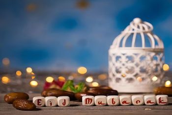 মধ্যপ্রাচ্যসহ ২০ দেশে শুক্রবার ঈদুল ফিতর, অপেক্ষায় বাংলাদেশ