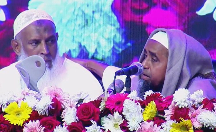 ধর্মমন্ত্রীকে যে আহ্বান জানালেন জাতীয় মসজিদের খতিব