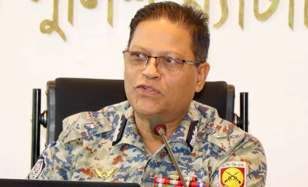 দ্রুত দেশে আনা হবে হাদি হত্যার আসামিদের: আইজিপি