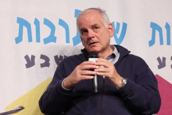 ইরানের ক্ষেপণাস্ত্র হামলায় নেতানিয়াহুর ভাই নিহতের দাবি