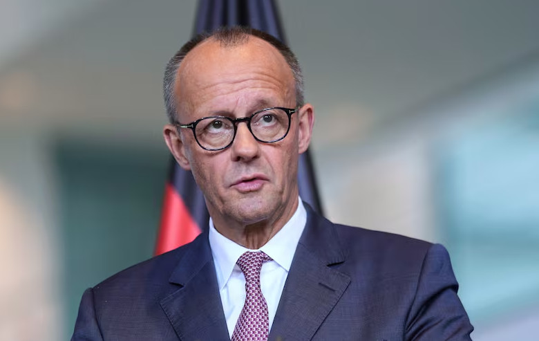 ইরান যুদ্ধের অংশ হতে চায় না জার্মানি : চ্যান্সেলর