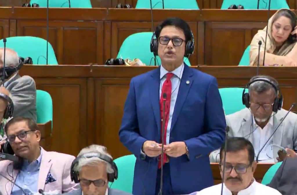 অনলাইনে ক্লাস শুরু নিয়ে যা বললেন শিক্ষামন্ত্রী