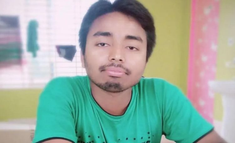 তেল না পেয়ে ফিলিং স্টেশন ম্যানেজারকে ট্রাকচাপায় হত্যা