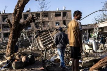 ইরানের মিসাইল ঝড়ে লণ্ডভণ্ড ইসরাইলের দুই শহর