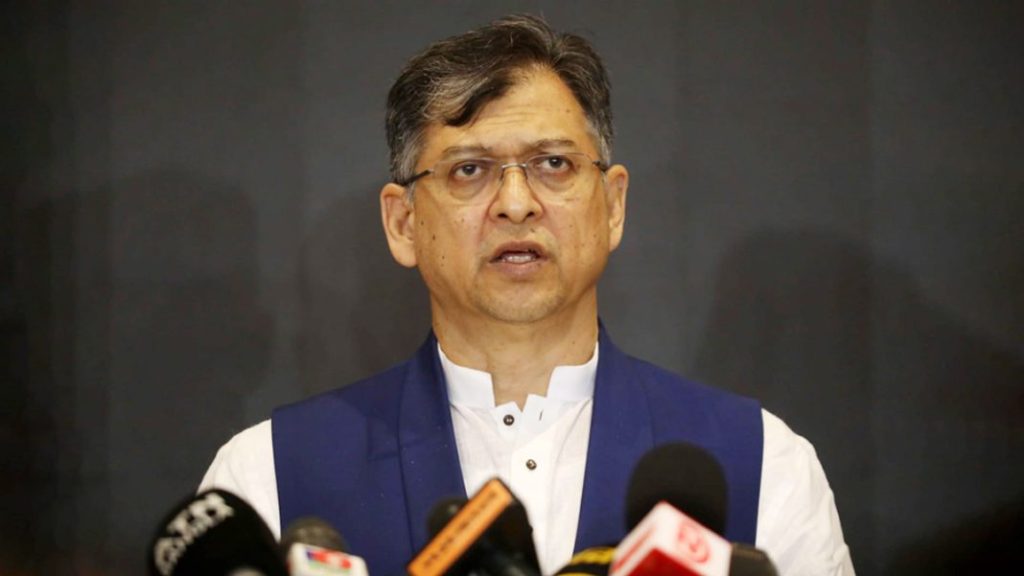 জুলাই অভ্যুত্থানে পুলিশ নিহতের ঘটনা তদন্তের সুযোগ নেই: স্বরাষ্ট্রমন্ত্রী