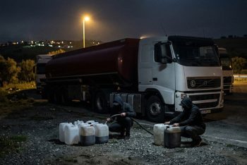 পর্তুগালে ট্রাক থেকে জ্বালানি তেল চুরি,  দুই যুবক গ্রেপ্তার