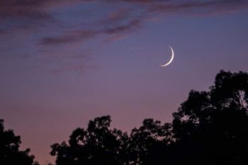 দেশের আকাশে চাঁদ দেখা গেছে, আগামীকাল পবিত্র ঈদুল ফিতর