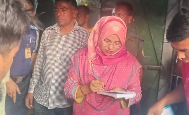 সাতক্ষীরায় ২০০ লিটার ডিজেল জব্দ, ন্যায্য দামে বিক্রি