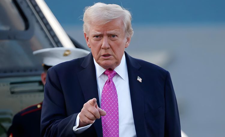 হরমুজ প্রণালি খুলে না দিলে ইরানের ওপর নরক নেমে আসবে: ট্রাম্পের হুঁশিয়ারি