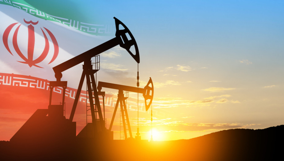 ইরানের তেল নিষেধাজ্ঞা শিথিল করলো যুক্তরাষ্ট্র