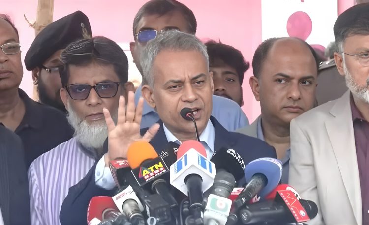 নির্ধারিত ভাড়ার বেশি নেওয়ার নজির নেই, মালিকরা খুশিতেই কম নিচ্ছেন: পরিবহনমন্ত্রী