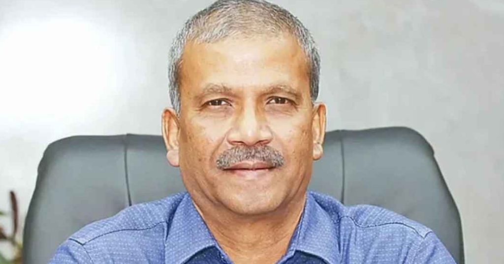 আসিফ নজরুলের মনোনীত সরকারি আইনজীবীরা এখনো বহাল তবিয়তে