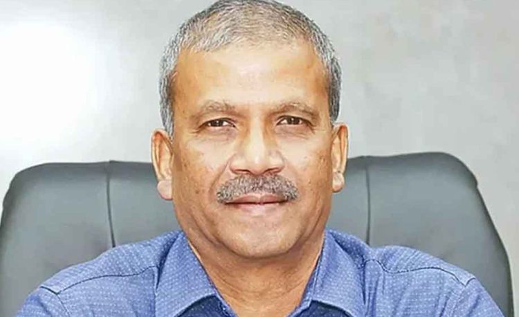 আসিফ নজরুলের মনোনীত সরকারি আইনজীবীরা এখনো বহাল তবিয়তে