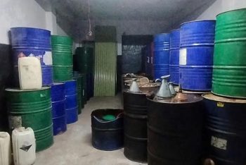 মেহেরপুরে সীমান্ত এলাকা থেকে জব্দ করা হলো ৫৩৭৫ লিটার তেল