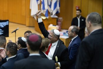 কারাগারে বন্দি ফিলিস্তিনিদের মৃত্যুদণ্ডের বিল পাস করল ইসরাইল