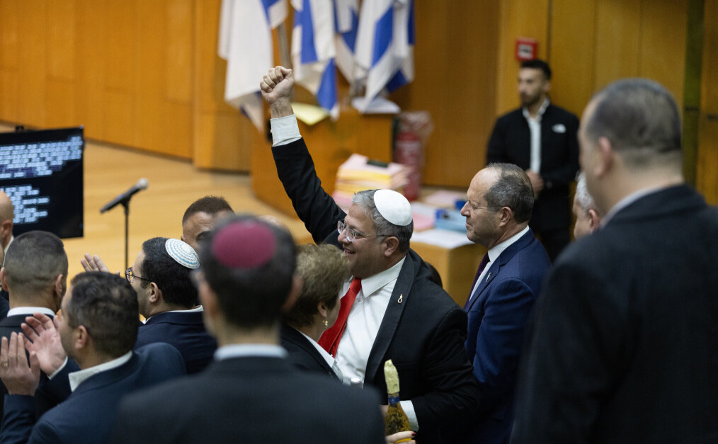 কারাগারে বন্দি ফিলিস্তিনিদের মৃত্যুদণ্ডের বিল পাস করল ইসরাইল