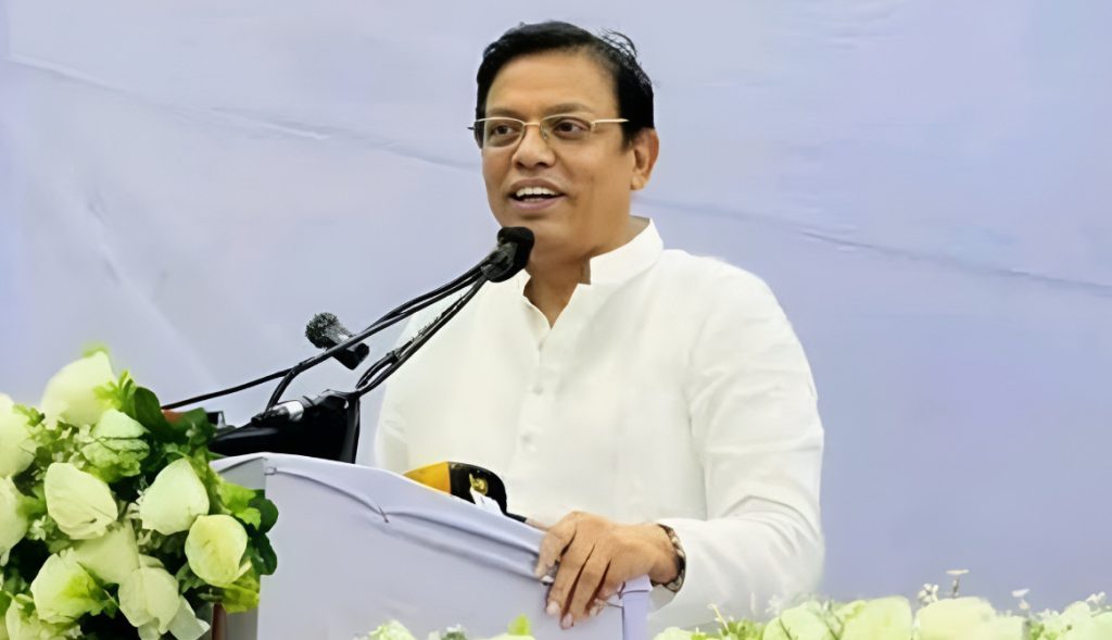 দুই মাসের মধ্যে বিপুলসংখ্যক মানুষকে ঢাকা ছাড়তে হতে পারে : হুইপ নিজান