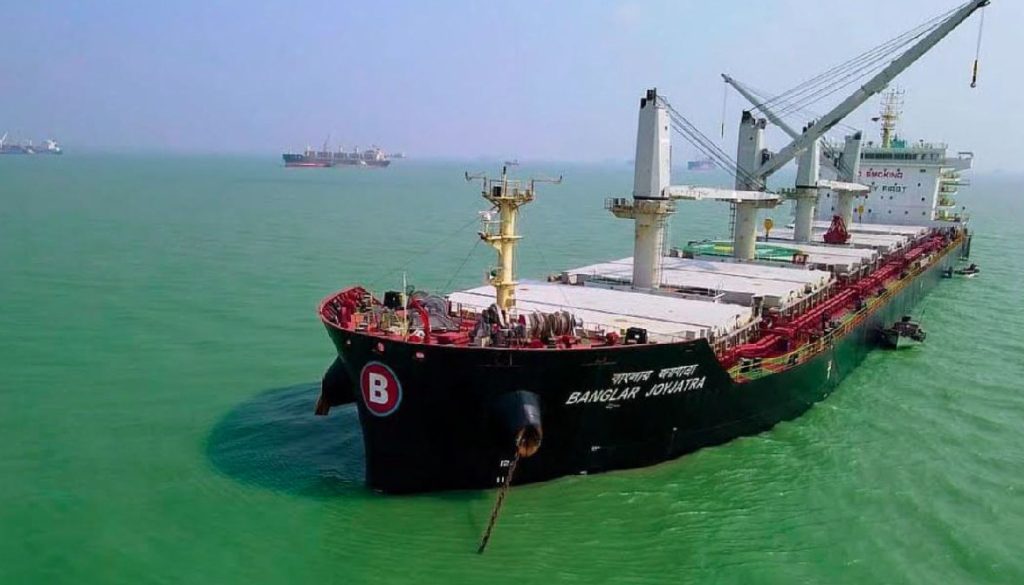 বাংলার জয়যাত্রা জাহাজকে হরমুজ পার হতে দিচ্ছে না ইরান