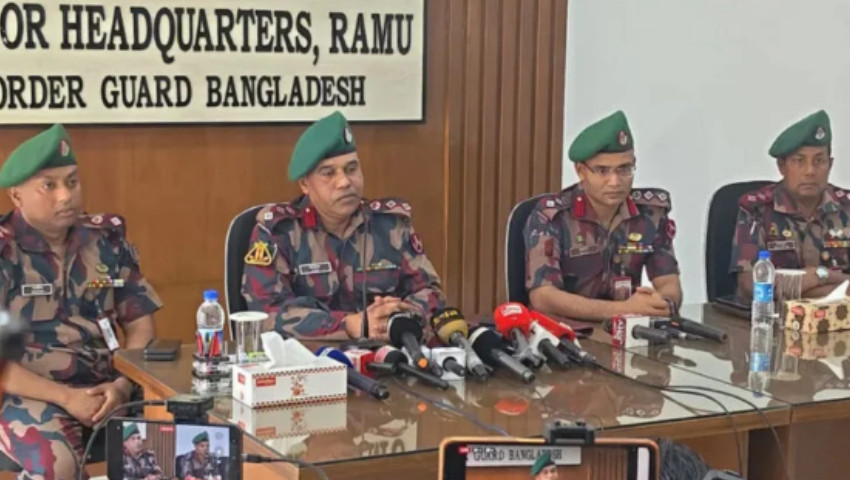 বান্দরবান থেকে মাইনসহ বিপুল পরিমাণ বিস্ফোরক সরঞ্জাম উদ্ধার করেছে বিজিবি