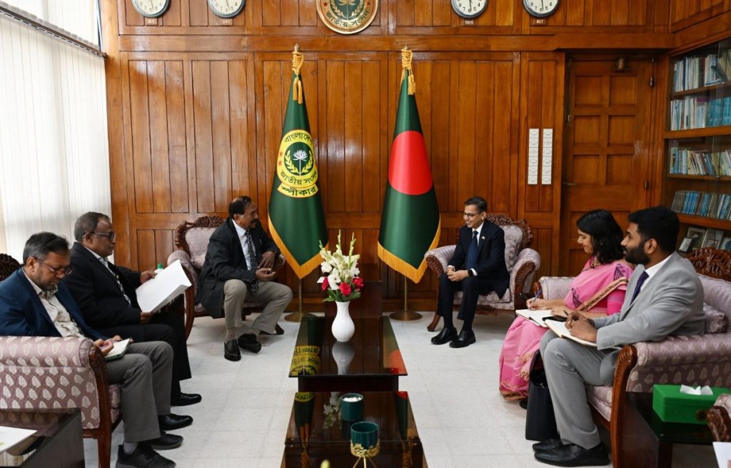 স্পীকারের সাথে ঢাকায় নিযুক্ত ভারতের হাইকমিশনারের সাক্ষাৎ